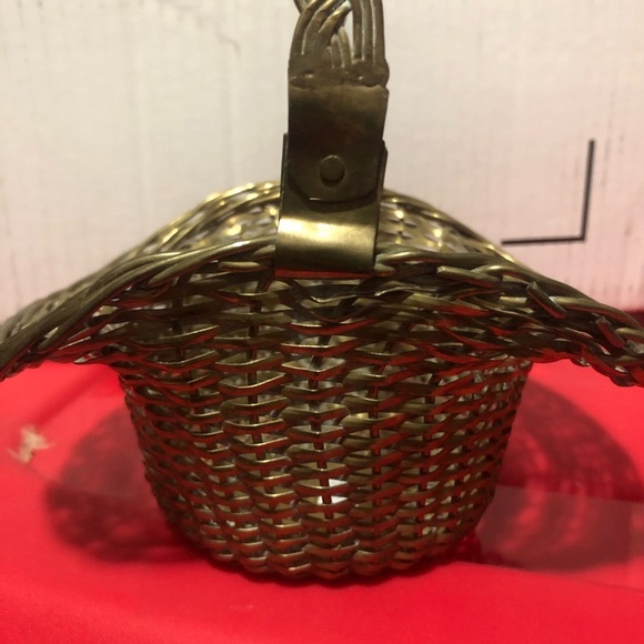 Vintage brass Gold Woven Accent Basket with Braided Handle. Preloved - Picture 2 of 10
